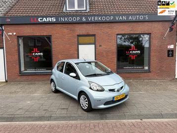 Toyota Aygo 1.0-12V + 5 deurs nieuwe koppeling APK 10-10-202 beschikbaar voor biedingen