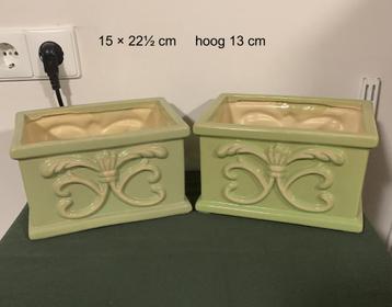 2×  plantenbakje, bloempotten, bakjes, pastel groen keramiek beschikbaar voor biedingen