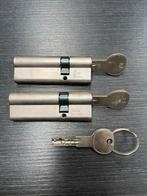 2 Iseo cilindersloten gelijksluitend 30/60mm, Doe-het-zelf en Verbouw, Hang- en Sluitwerk, Ophalen, Gebruikt, Overige materialen