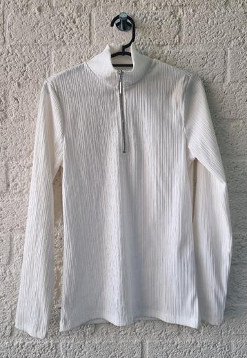 Selected Femme Maat M Witte Dunne Trui met Colletje  beschikbaar voor biedingen