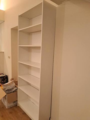Boeken kast Billy Ikea - moet weg - afbeelding 2