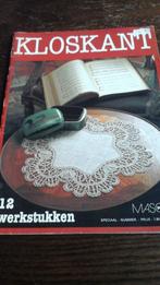 Kloskant met 12 werkstukken, Hobby en Vrije tijd, Kantklossen, Ophalen of Verzenden, Zo goed als nieuw, Boek of Tijdschrift