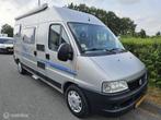 Adria Twin buscamper 2.3Jtd ☆Airco, Trekhaak, Vastbed☆, Caravans en Kamperen, Campers, Buscamper of Camperbus, TV, Bedrijf, Adria