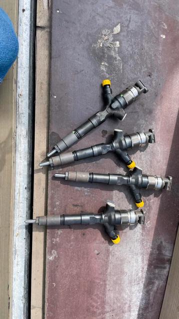 4 verstuivers 23670‑30320  Toyota Land Cruiser Prado 1KD‑FTV beschikbaar voor biedingen