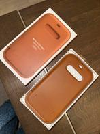 iPhone 12 Pro Max Leather Sleeve with MagSafe Saddle Brown, Nieuw, IPhone 12, Ophalen of Verzenden