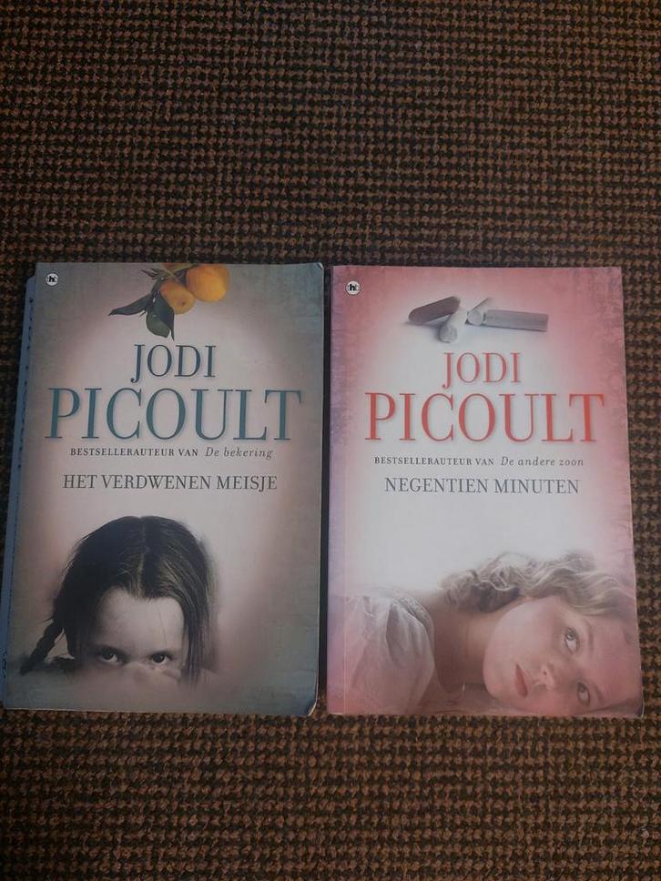 2 bijzondere romans van Jodi Picoult samen €5,00, Boeken, Romans, Ophalen of Verzenden