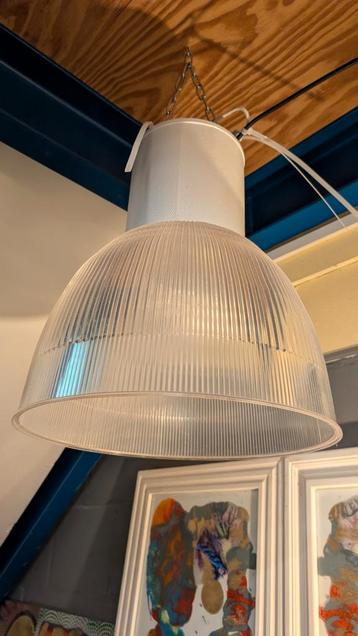 Industriële Hanglamp - Stijlvolle Verlichting beschikbaar voor biedingen