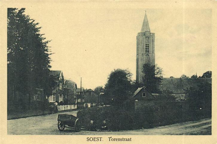 Soest. Torenstraat - 1927 gelopen, Verzamelen, Ansichtkaarten | Nederland, Gelopen, Utrecht, 1920 tot 1940, Ophalen of Verzenden