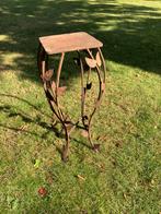 Brocante Tuintafeltje planten tafeltje ijzer, Ophalen of Verzenden