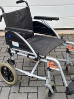 Mooie lichtgewicht inklapbare transport rolstoel Exel, Excel, De rolstoel is gecertificeerd zodat ie ook mee mag met taxi vervoer.