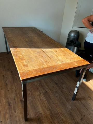 tafel roestvrijstaal frame houten blad 220x90 cm 78cm hoog beschikbaar voor biedingen