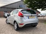 Ford Fiesta 1.25 Trend | 5 deurs + Airco nu €3.975,-!, Voorwielaandrijving, Stof, Gebruikt, 1242 cc