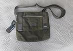 Tumi Alpha Bravo Beale mini messenger, Ophalen of Verzenden, Zo goed als nieuw, Leer