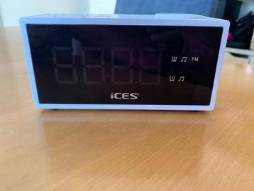 ICES wekkerradio beschikbaar voor biedingen