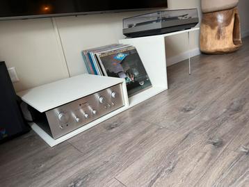 Platenspeler Meubel - Stijlvol & Functioneel beschikbaar voor biedingen