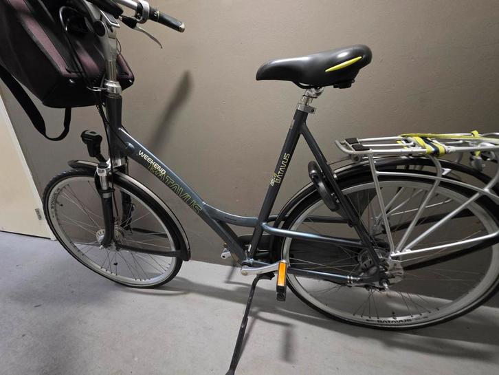 BATAVUS - WEEKEND (24 inch), Fietsen en Brommers, Fietsen | Dames | Damesfietsen, Zo goed als nieuw, Batavus, (Extra) lage instap