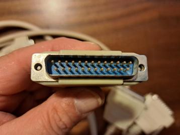 Te koop : gebruikte parallelle kabels + stekkers kleur grijs beschikbaar voor biedingen
