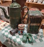 Emaille koffiepot, koffiekan kan donkergroen met gouden bies, Antiek en Kunst, Antiek | Emaille, Ophalen of Verzenden