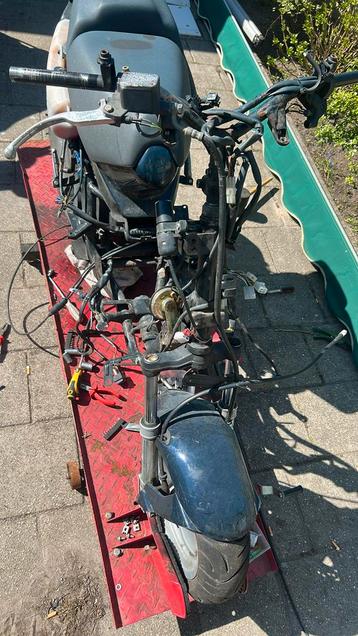 Aprillia sr voorvork (125cc)  beschikbaar voor biedingen