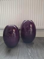2 paarse vazen, Overige kleuren, Ophalen of Verzenden, Minder dan 50 cm, Glas
