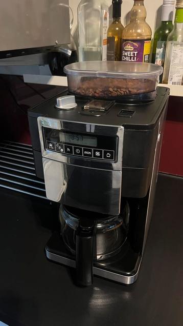 Bonen koffiezetapparaat beschikbaar voor biedingen