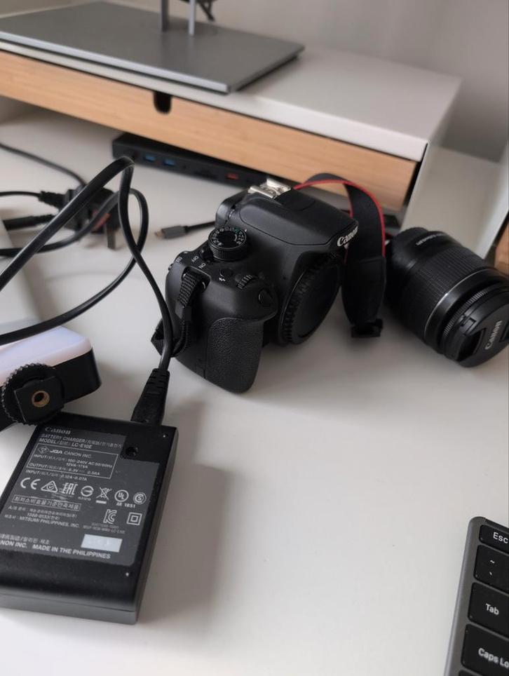 Canon EOS 1200D Spiegelreflexcamera, Audio, Tv en Foto, Fotocamera's Digitaal, Zo goed als nieuw, Spiegelreflex, Canon, Minder dan 4 keer
