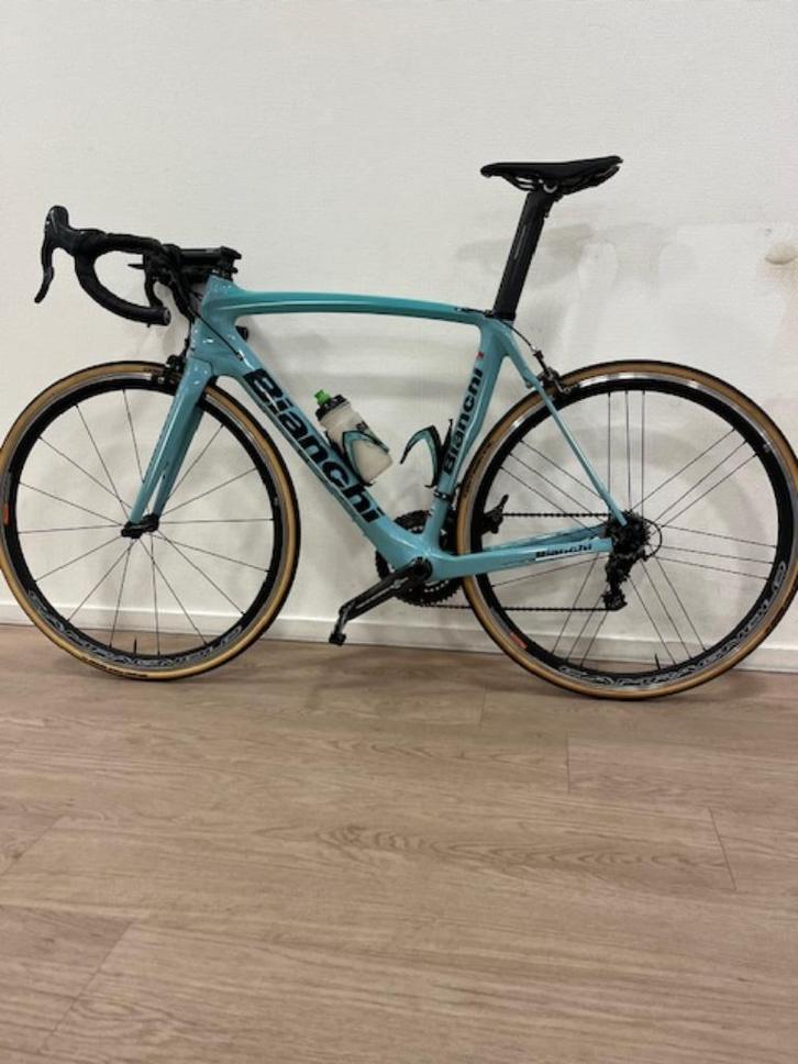 Bianchi Oltre XR2 carbon 57cm., tutti Campagnolo 11 speed., Sport en Fitness, Wielrennen, Zo goed als nieuw, Overige typen, Ophalen