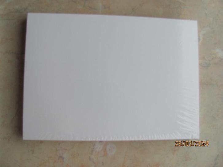NIEUW vol PAK stevig PAPIER wit 250 grams A5 21x15 kaart, Hobby en Vrije tijd, Knutselen, Nieuw, Materiaal, Ophalen of Verzenden