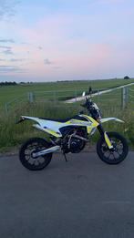 Killerbee DB50 schakelbrommer, Fietsen en Brommers, Brommers | Crossbrommers, Zo goed als nieuw, 50 cc, 5 versnellingen, Ophalen