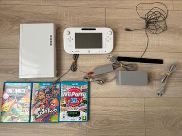 Erg nette Wii U met 3 games en kabels  beschikbaar voor biedingen