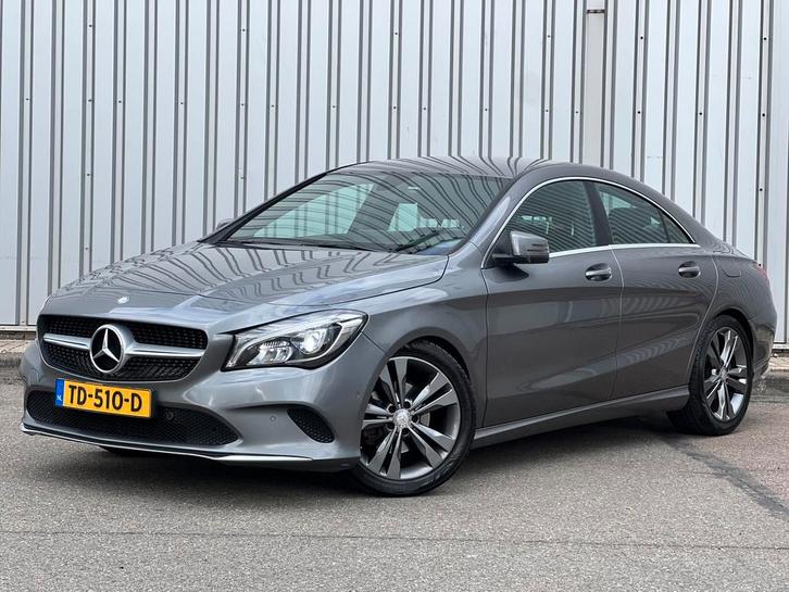 Mercedes-Benz CLA 180 Edition Aut Navi LED Leer PDC 2017!, Auto's, Mercedes-Benz, Bedrijf, CLA, ABS, Adaptieve lichten, Adaptive Cruise Control