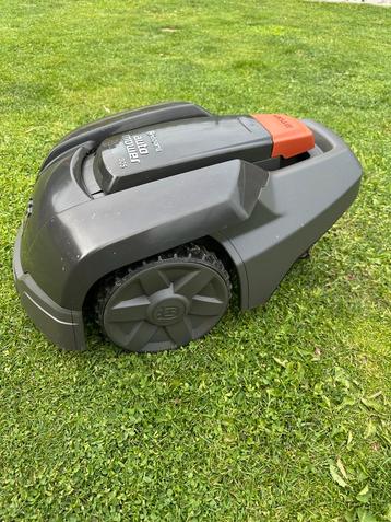 Husqvarna Robotmaaier - In zeer goede staat beschikbaar voor biedingen