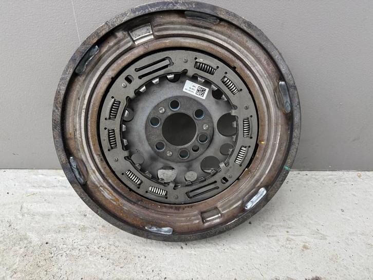 Vliegwiel Renault Twingo 2015, Auto-onderdelen, Motor en Toebehoren, Renault, Gebruikt, Ophalen of Verzenden