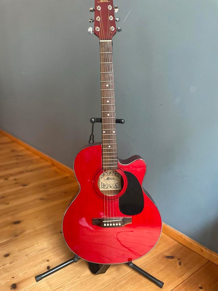 semi-akoestische gitaar, Muziek en Instrumenten, Snaarinstrumenten | Gitaren | Akoestisch, Gebruikt, Western- of Steelstringgitaar