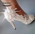 Mooie off-white dames trouwschoenen mt 35, Kleding | Dames, Wit, Schoenen, Nieuw, Ophalen of Verzenden