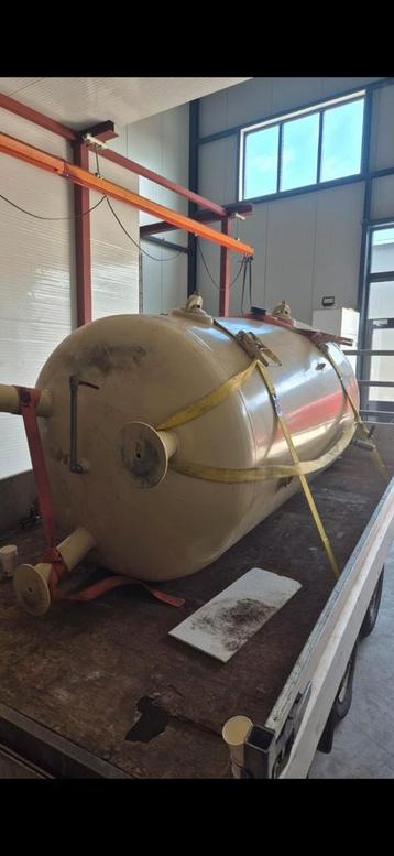 Buffertank / Luchttank 2000 liter - Industrieel beschikbaar voor biedingen