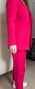 Roze damespak Freequent, Maat 38/40 (M), Kostuum of Pak, Ophalen of Verzenden, Zo goed als nieuw