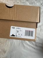 UGG Scuffette II sloffen / slippers zwart maat 38 | NIEUW, UGG, Zwart, Nieuw, Ophalen of Verzenden