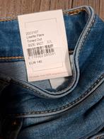 KUYICHI Lisette flared jeans W27 L32, Kleding | Dames, Spijkerbroeken en Jeans, Blauw, KUYICHI, Nieuw, Ophalen of Verzenden