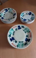 Italiaans servies, handgeschilderd 16-delig, Ophalen of Verzenden, Zo goed als nieuw, Overige stijlen, Bord(en)