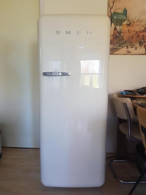 SMEG koelkast met vriesvak NIEUW, Witgoed en Apparatuur, Koelkasten en IJskasten, Nieuw, Met vriesvak, 200 liter of meer, 140 tot 160 cm