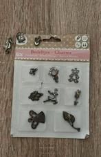 Setje met bedeltjes, Sieraden, Tassen en Uiterlijk, Bedels, Overige merken, Overige materialen, Verzenden, Nieuw