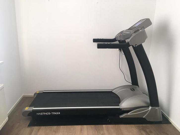 Hastings TR-4X Plus Loopband Vloermat Tunturi Fitness, Sport en Fitness, Fitnessapparatuur, Zo goed als nieuw, Loopband, Benen