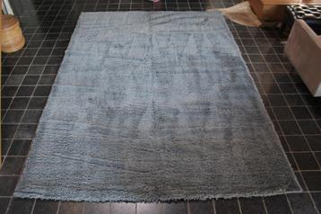 Zacht hoogpolig vloerkleed Shaggy Fluffy grijs 240 x 340 cm. beschikbaar voor biedingen