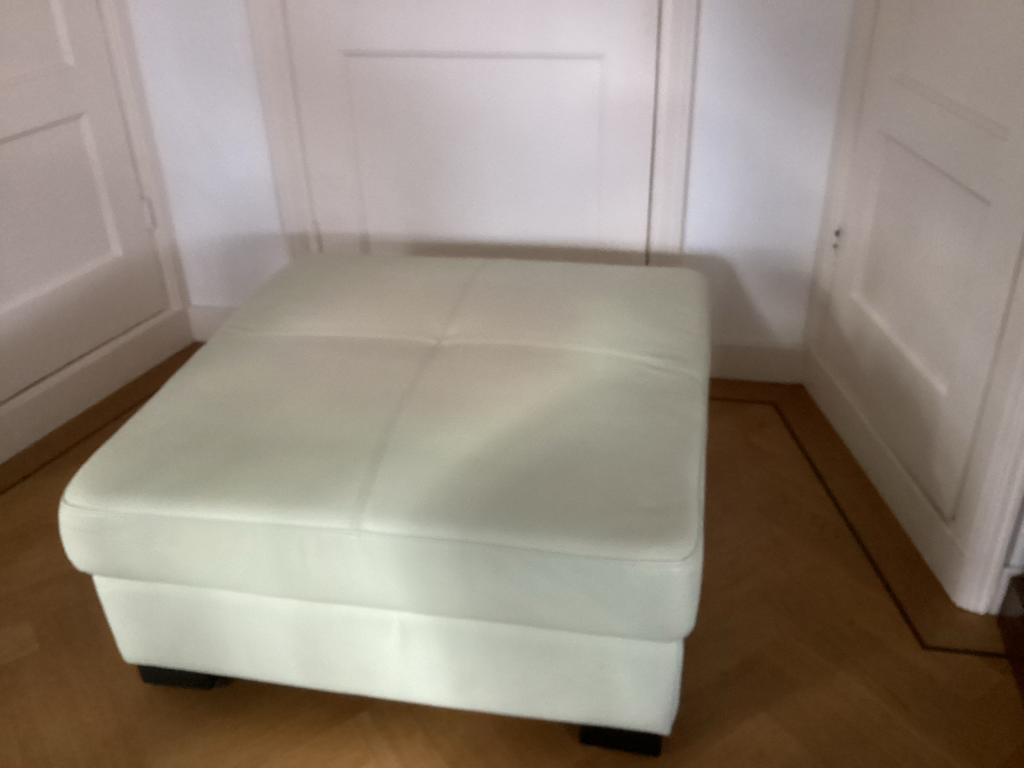 Witte leren hocker/ salontafel/ voetenbank, Ophalen of Verzenden, Vierkant, 75 cm of meer