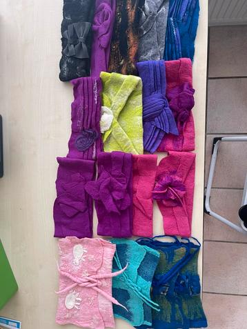 Gevilte Tasjes & Haarbanden Collectie beschikbaar voor biedingen