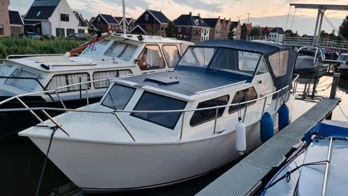 Te koop stalen kruiser 8 meter, Watersport en Boten, Motorboten en Motorjachten, Gebruikt, Staal, Diesel, Binnenboordmotor, 30 tot 50 pk