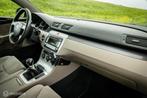 Volkswagen Passat Variant 1.6 FSI Highline Business | Velgen, Auto's, Origineel Nederlands, Te koop, Huisgarantie, 5 stoelen