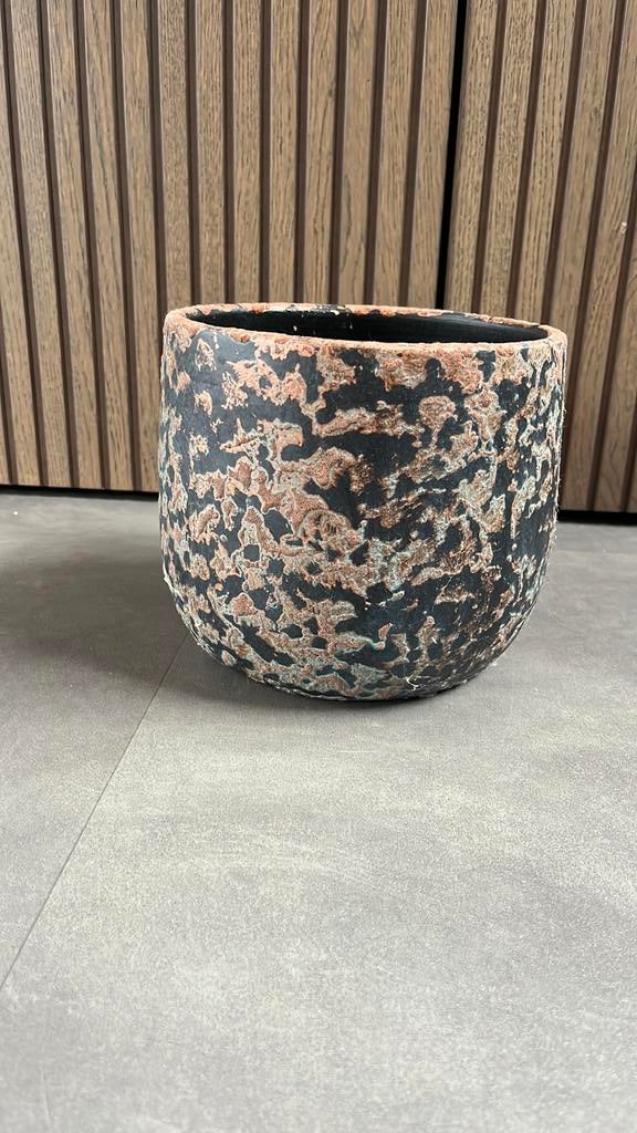 Mica bloempot zwart/bruin gemêleerd, Ophalen of Verzenden, ., ., .