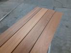 Partij 107.20m2 Thermo Ayous open gevelbekleding 18x135mm, Planken, Nieuw, Ophalen of Verzenden, Hardhout